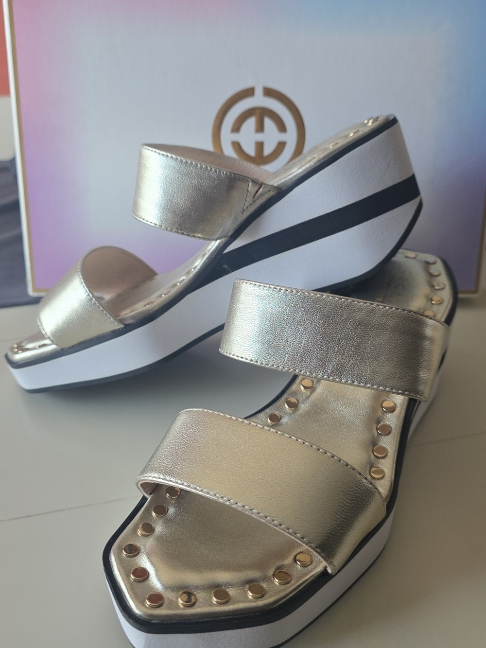 CECELIA NEW YORK Size 9 Metallic Gold Platform Slide Sandals
